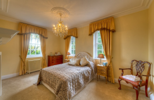 Avenue Suite looks down Saltcote Lane at the from of the house, it has a lovely bath and a great shower